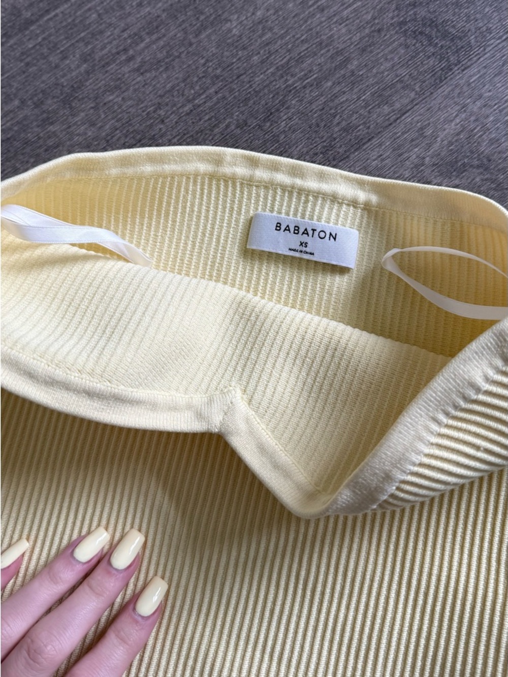 Aritzia Yellow Bustier Contour Knit Top - Picture 2 of 2